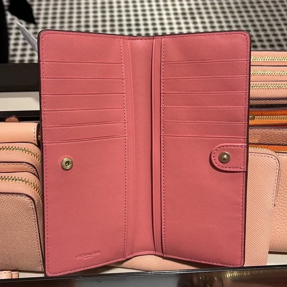 Coach Slim Wallet With Garden Plaid Print
IM/Taffy Multi NWT - Picture 6 of 16